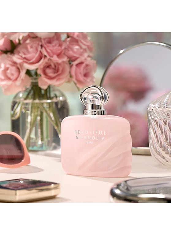beautiful magnolia flower eau de parfum